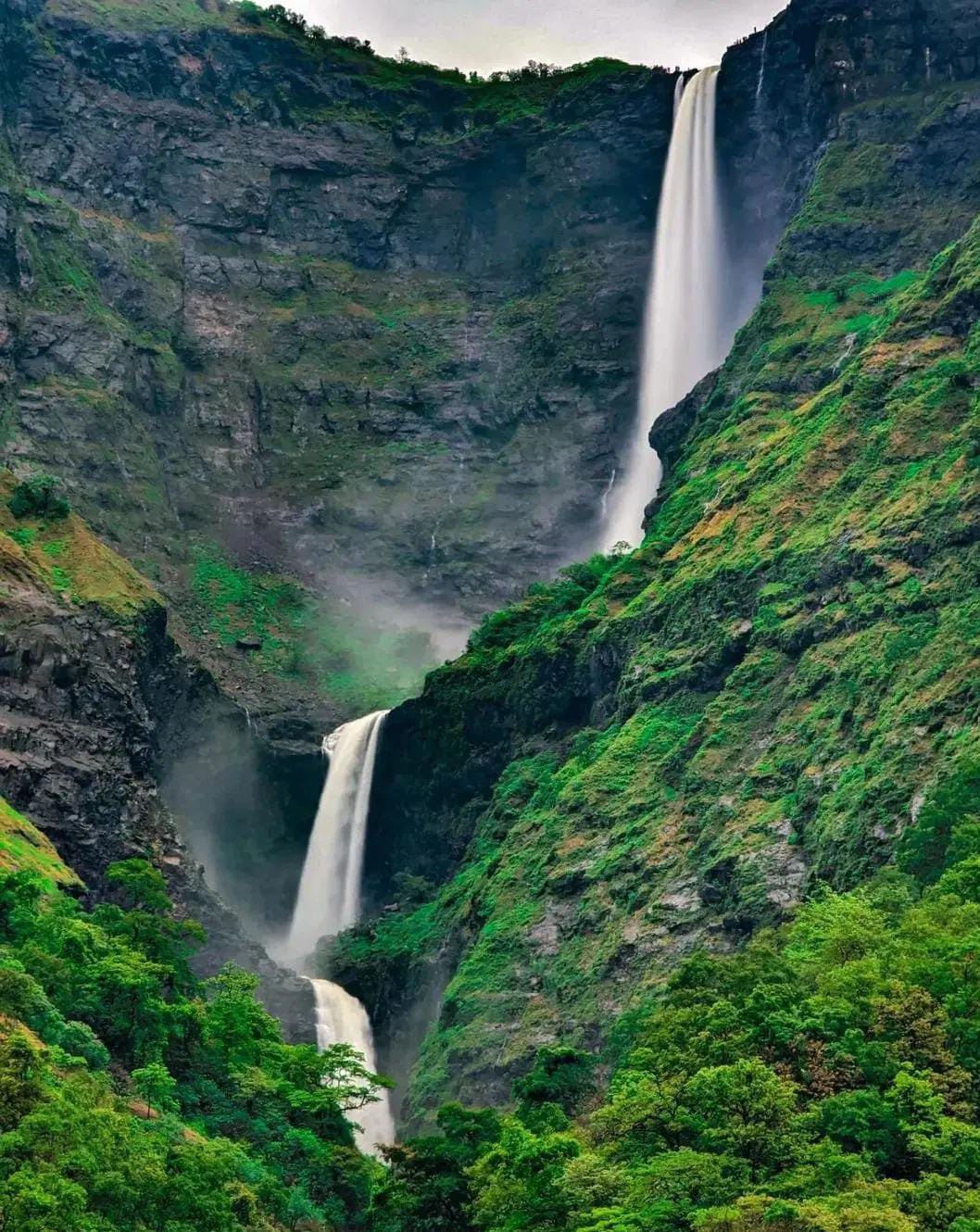 Kalu Waterfall
